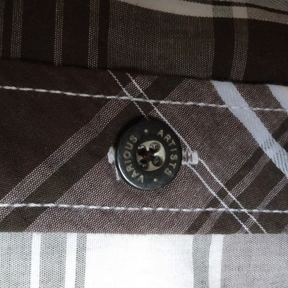 Various Artists Men's Button Down Shirt Brown Plaid size L Chest Pockets Cotton - Picture 6 of 11